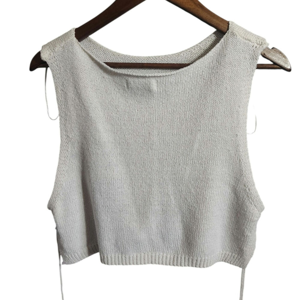 Keen The Label Side Tie Sweater Vest White Knit Sleeveless Top Size S/M - Picture 3 of 6